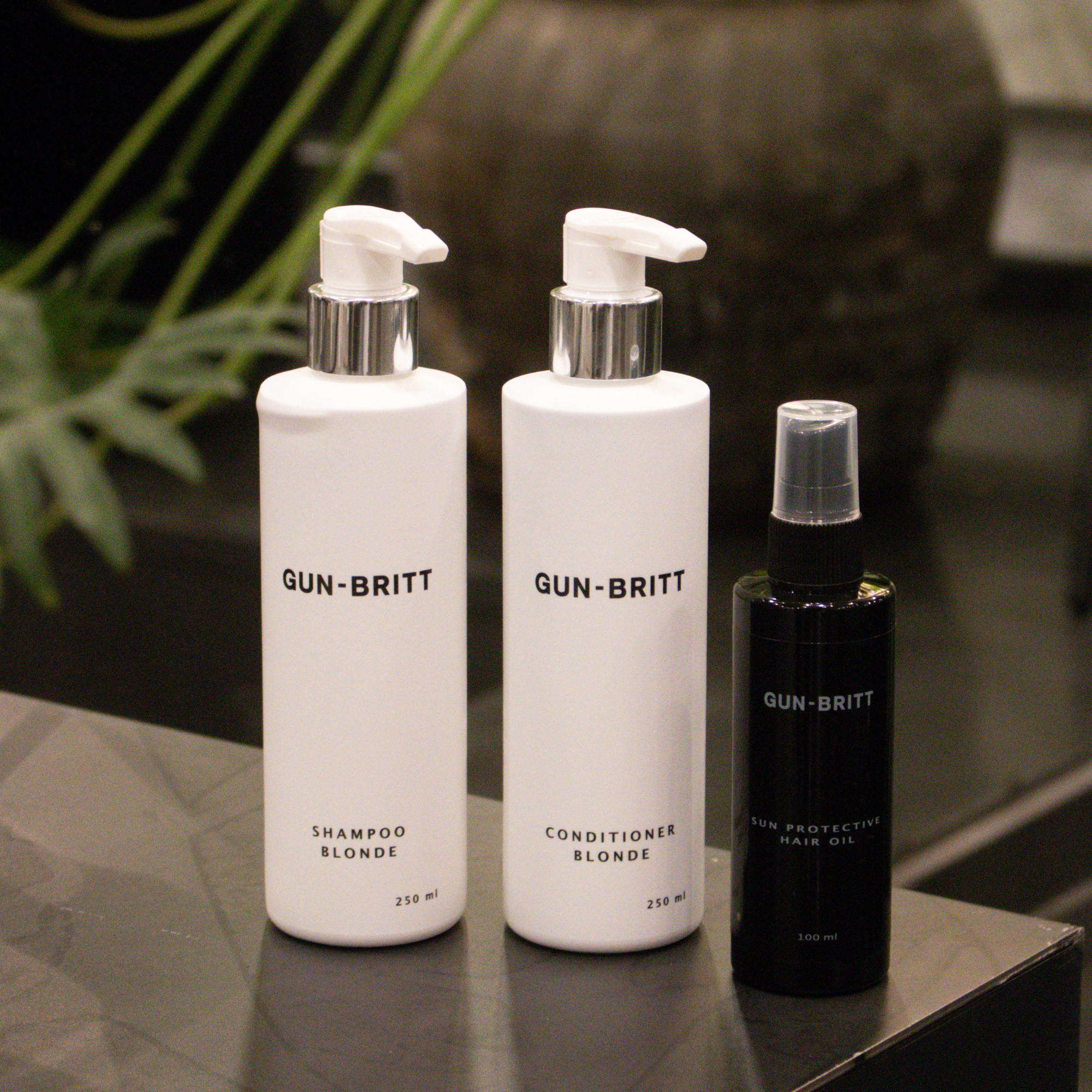 Gun-Britt 250 ml. Blonde Shampoo og Conditioner og Sun Protective Hair Oil